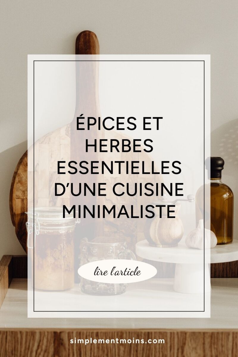 Les épices d'une cuisine minimaliste (minimalisme en cuisine)