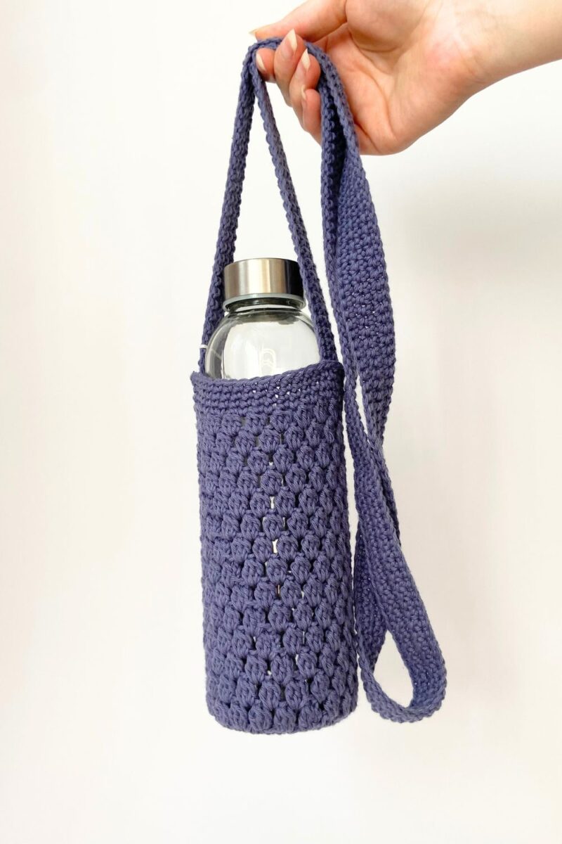 photos de produits avec un petit budget, porte gourde au crochet. Une Pelote et Un Crochet